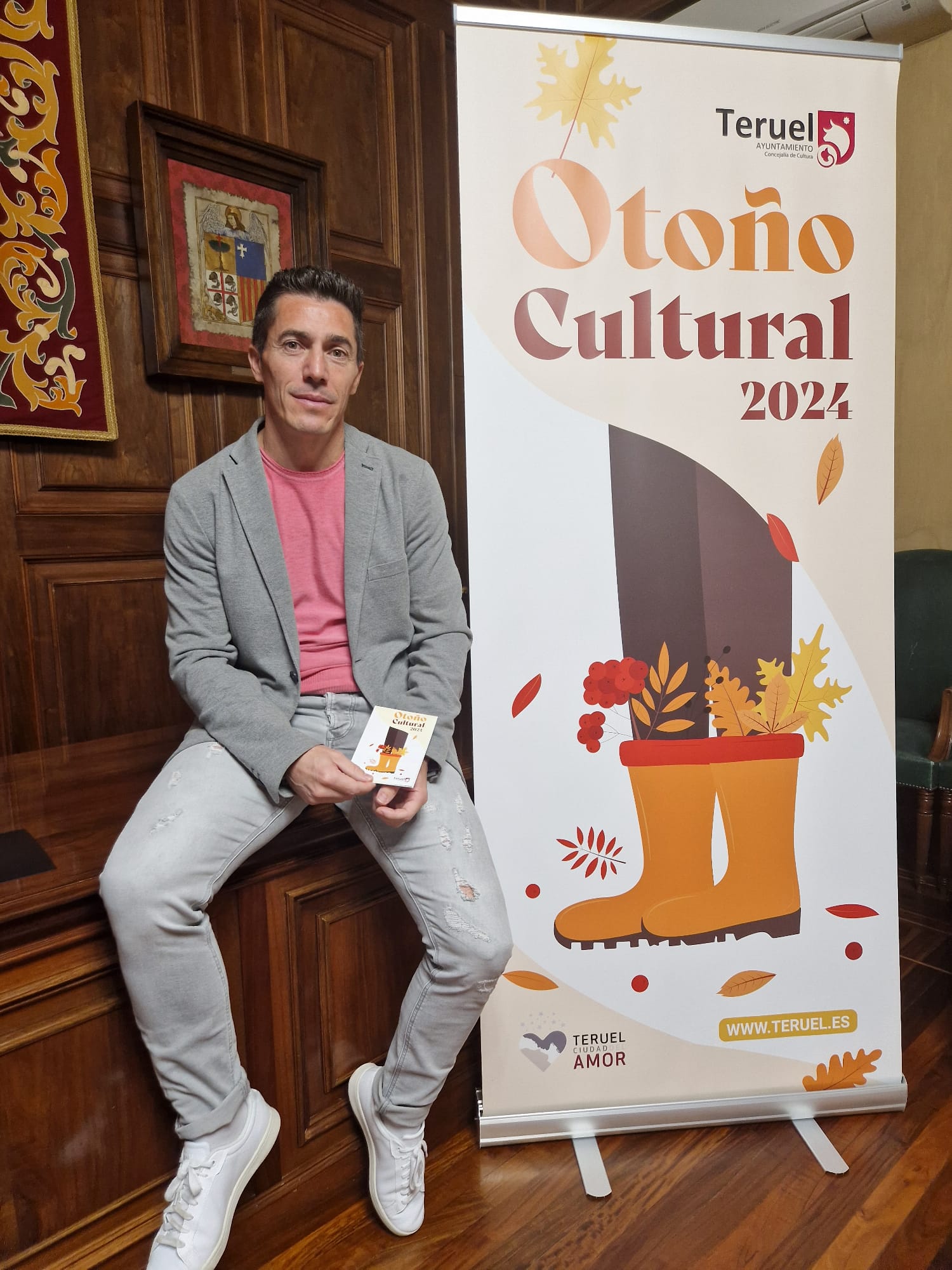 Exposiciones en el Otoño Cultural